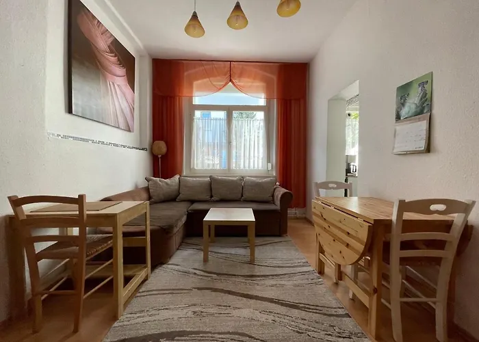 2-Raum Ferienwohnung in Connewitz